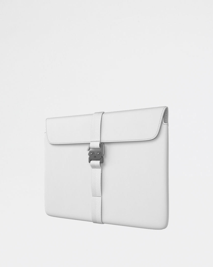 The Världsvan 13" Laptop sleeve - White Out-Db (Formerly Douchebags)-bags computer
