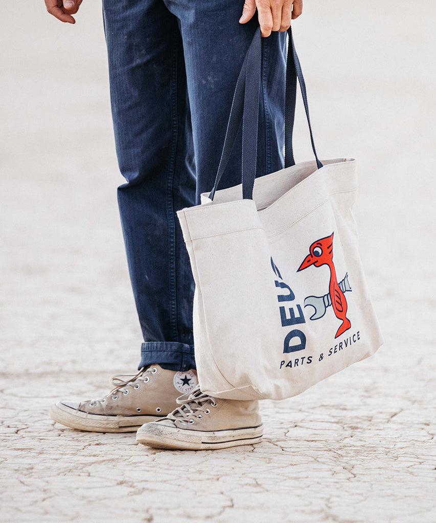 Deus Ex Machina Shop Tote Off White Tasker
