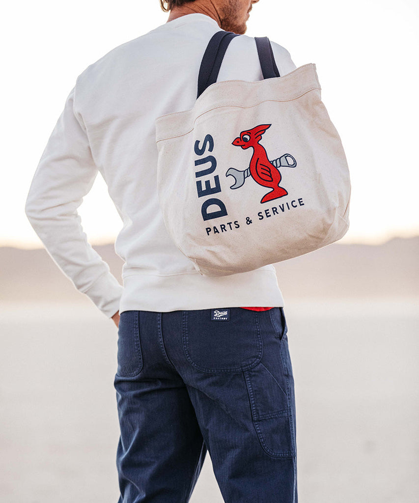 Deus Ex Machina Shop Tote Off White Tasker
