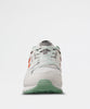 Karhu Synchron Classic Snow White Pureed Pumpkin sneakers
