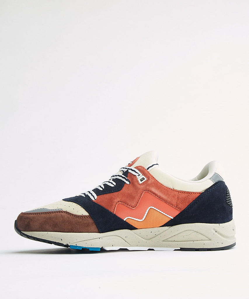 Karhu Aria Night Sky Burnt Ochre sneakers