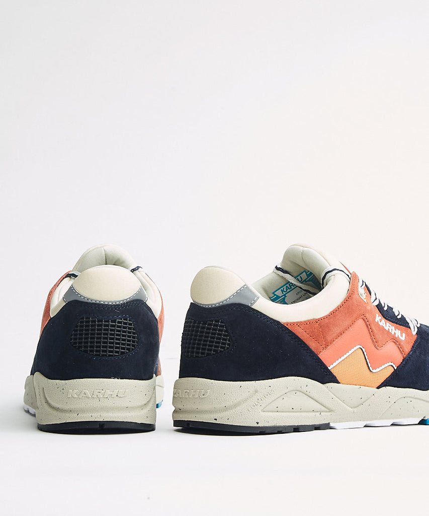 Karhu Aria Night Sky Burnt Ochre sneakers