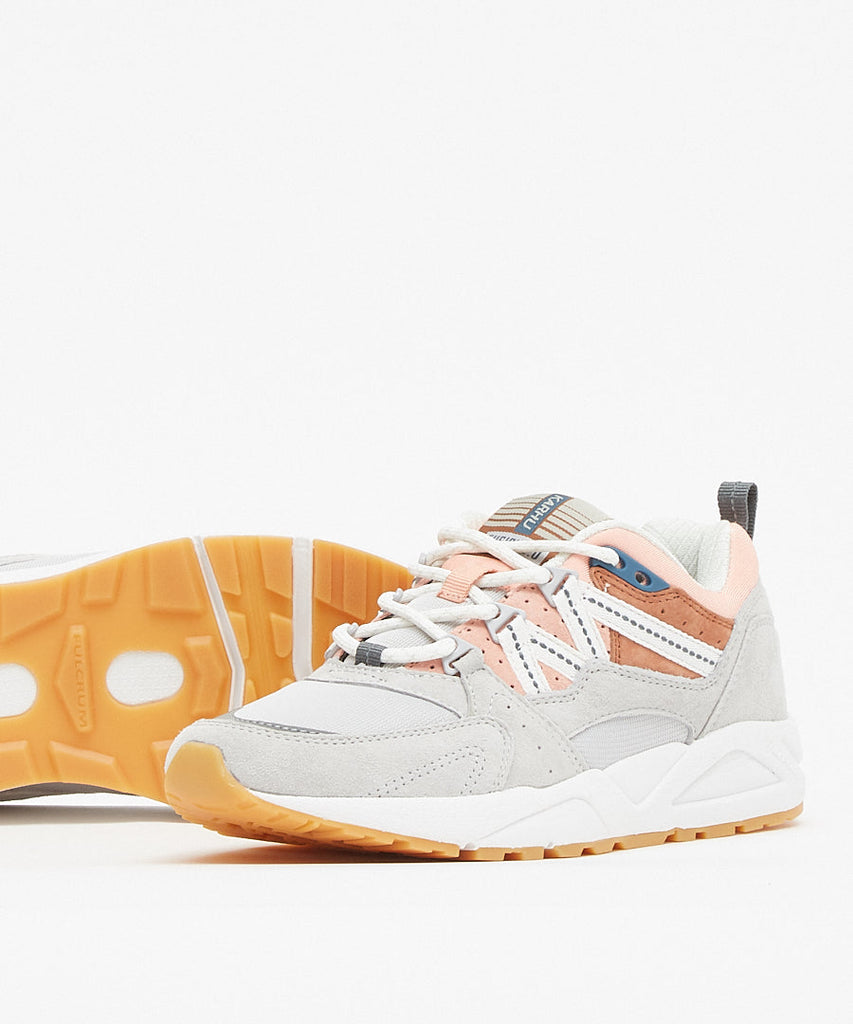 Karhu Fusion 2.0 Lunar Rock Muted Clay UDSOLGT