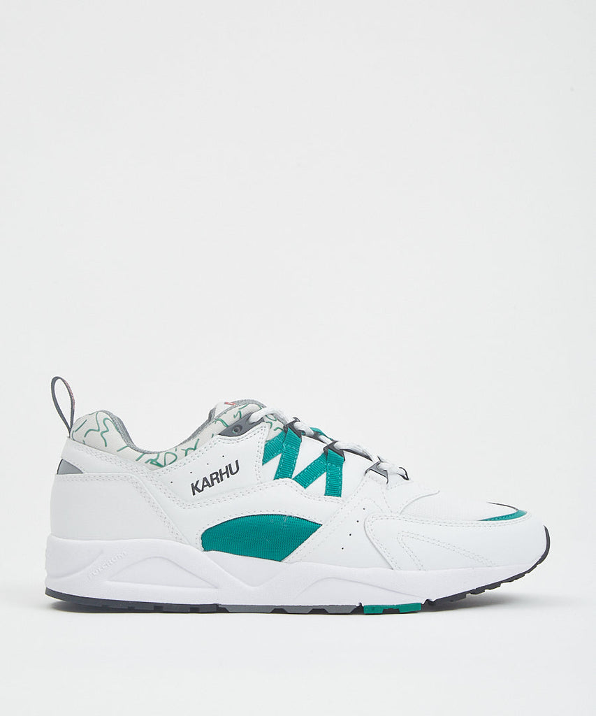 Karhu Fusion 2.0 White Ultramarine Green UDSOLGT