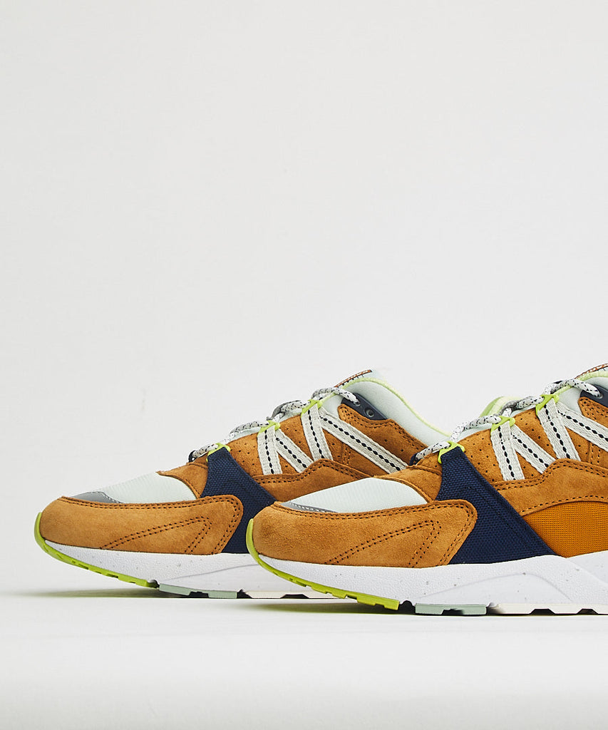 Karhu Fusion 2.0 Buckthorn Brown Blue sneakers