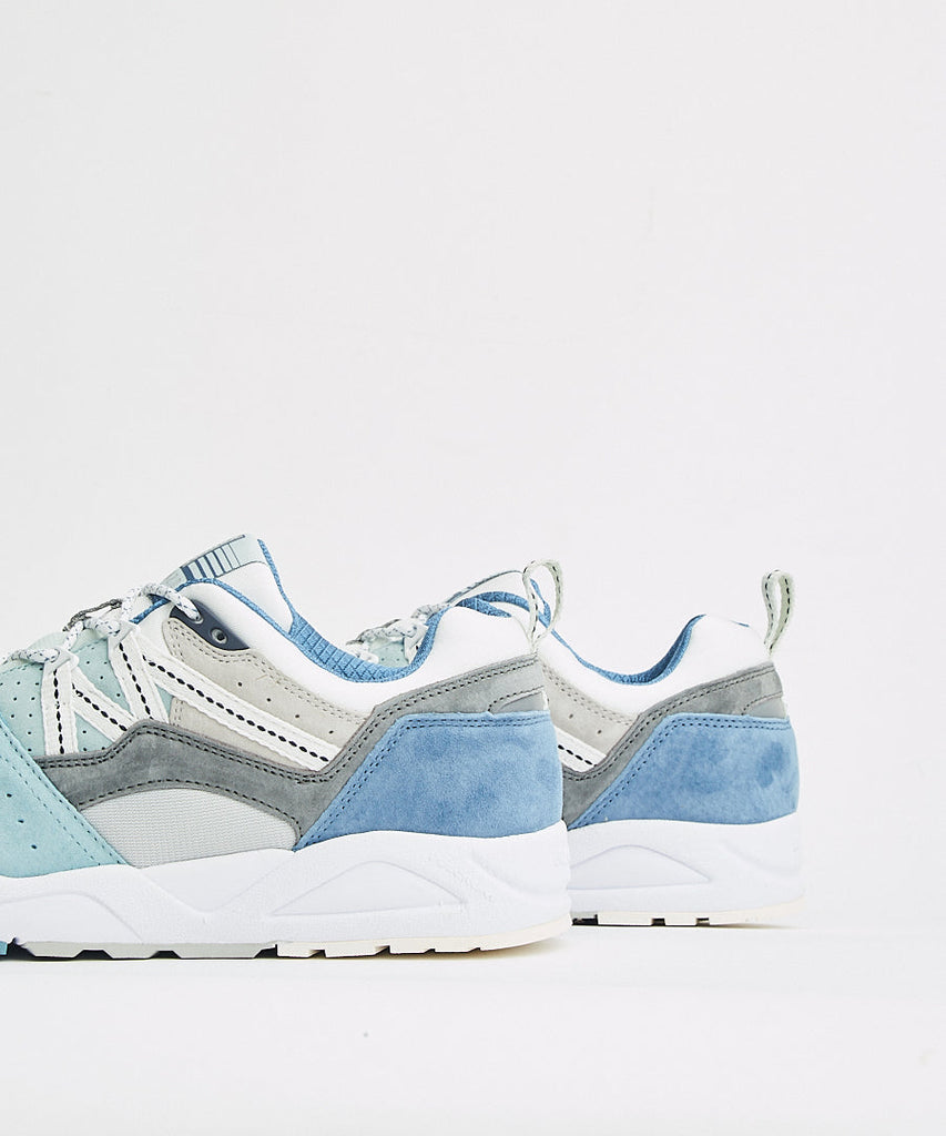 Karhu Fusion 2.0 Lunar Rock Moonlight Blue sneakers
