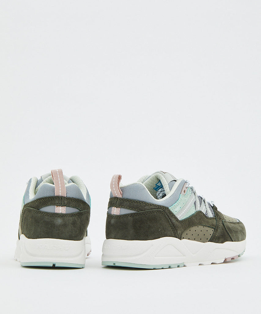 Karhu Fusion 2.0 Forest Green Aqua Gray sneakers