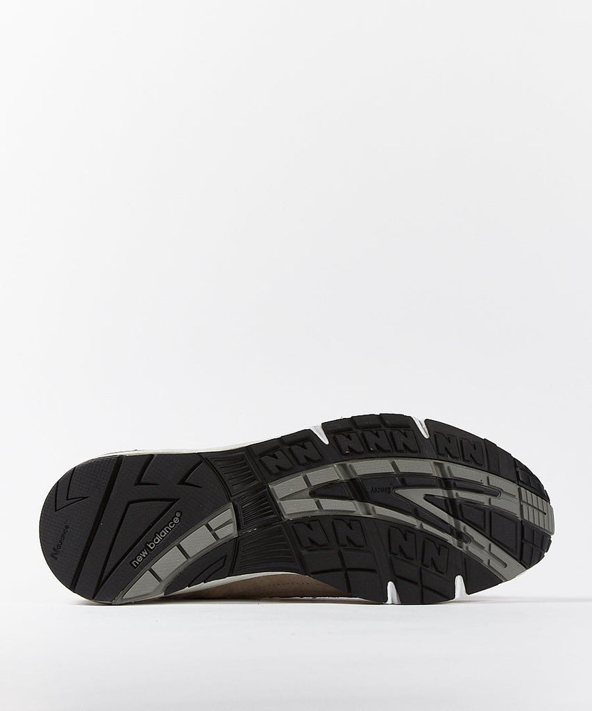 New Balance M991 GL Grey sneakers