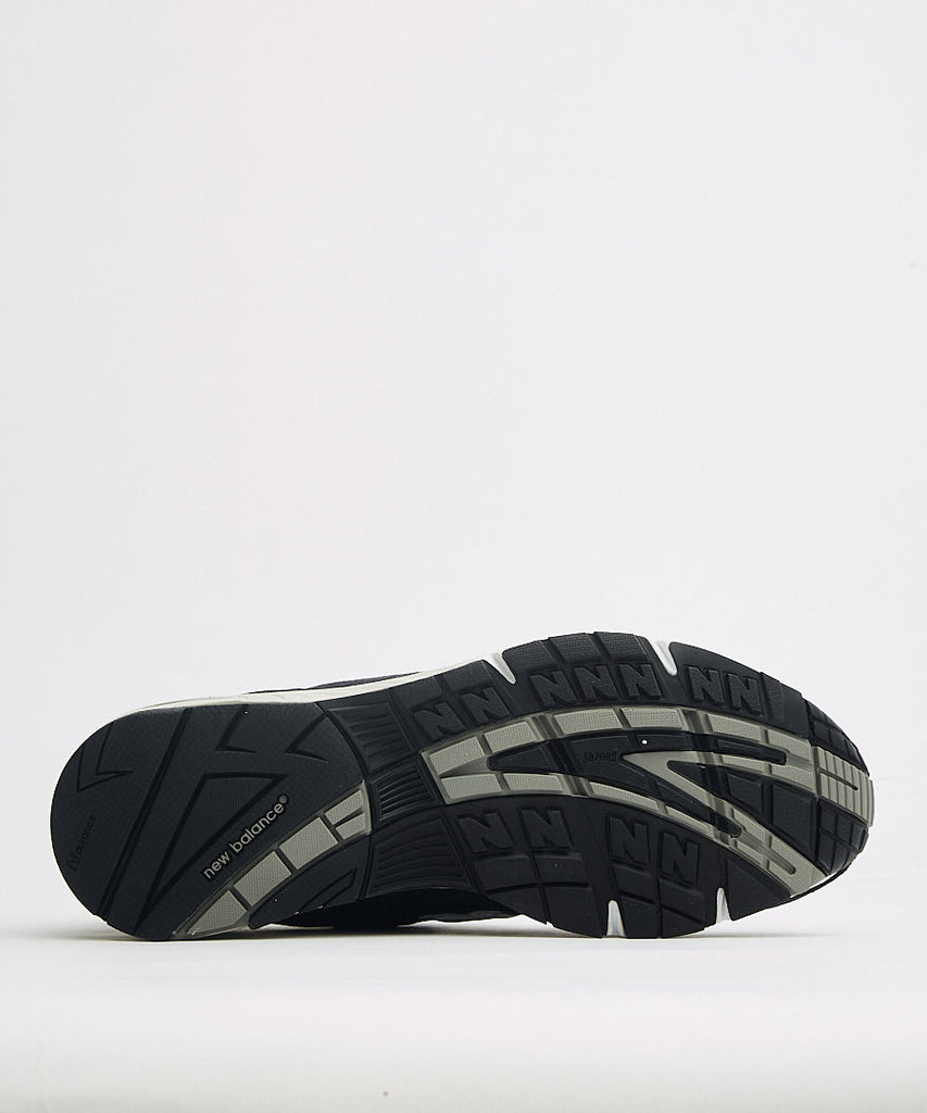 New Balance M991 NV Navy Grey sneakers