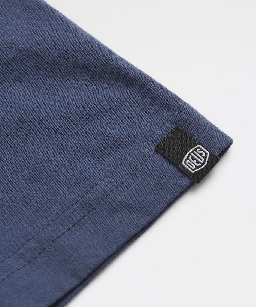 Deus Ex Machina Venice Address Tee Navy t-shirts
