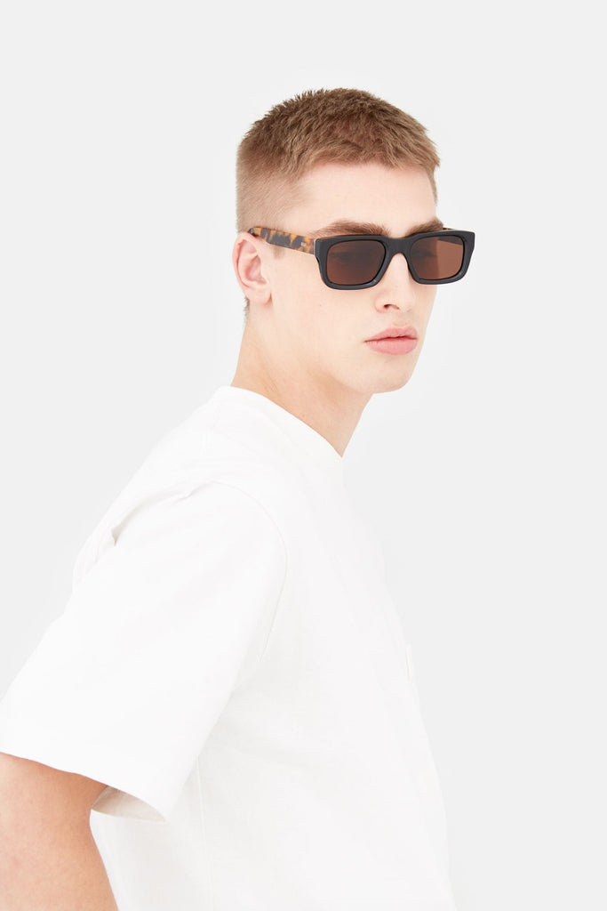 RETROSUPERFUTURE Augusto Black Mark - 53 sunglasses
