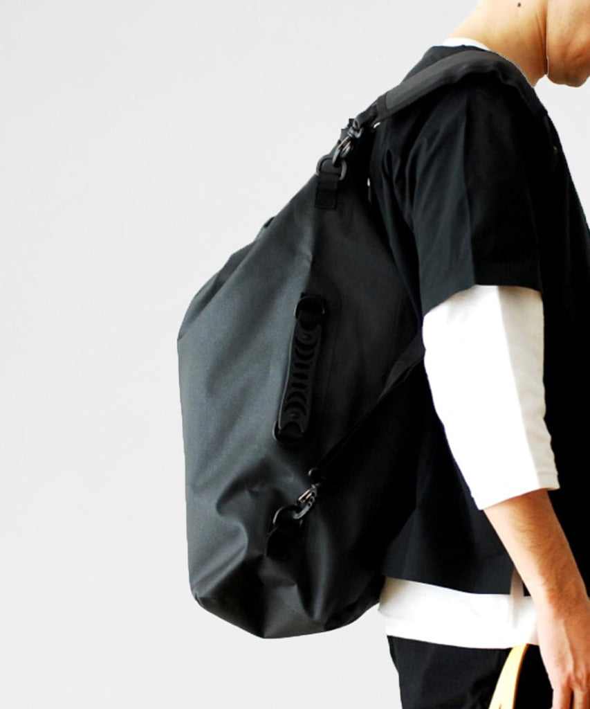 Snow Peak 4 Way Waterproof Dry Bag M Black Tasker