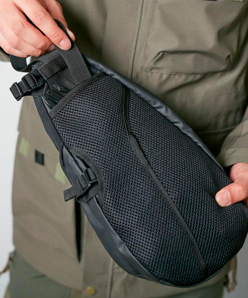 Snow Peak Side Attack Bag Black Tasker