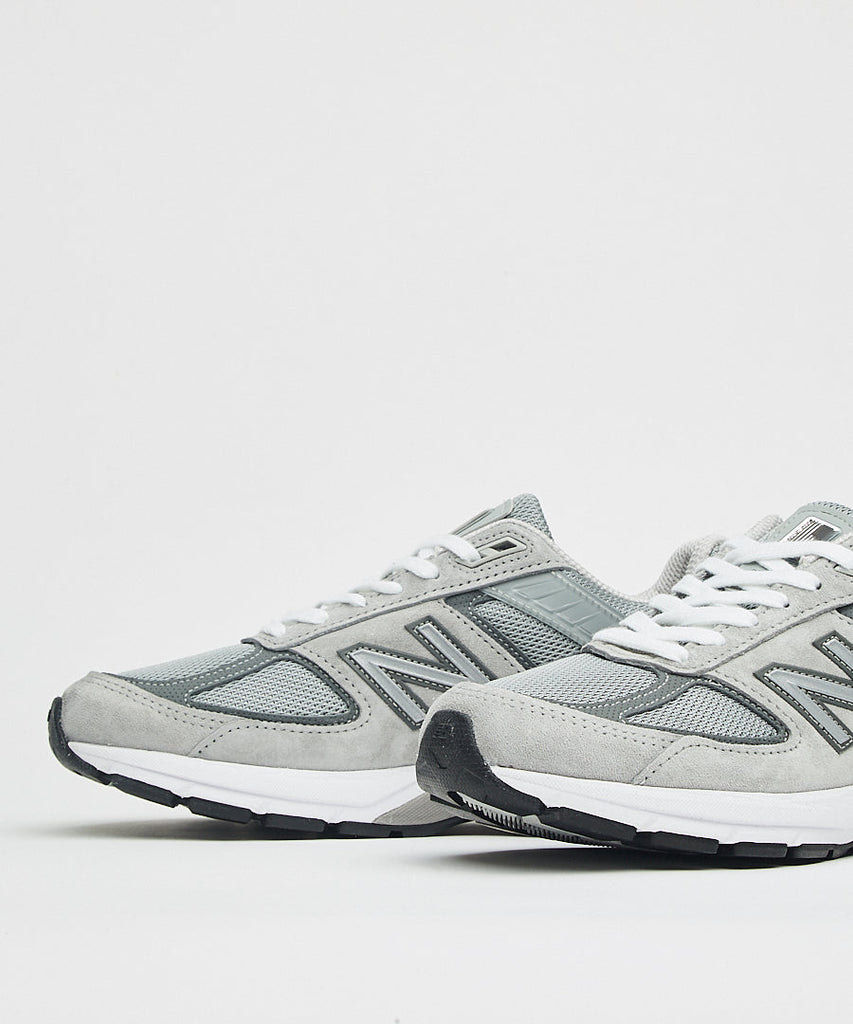 New Balance W990GL5 Womens Grey Castlerock sneakers