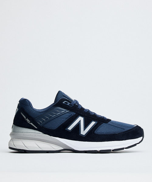 New Balance W990NV5 WMS NAVY SILVER sneakers