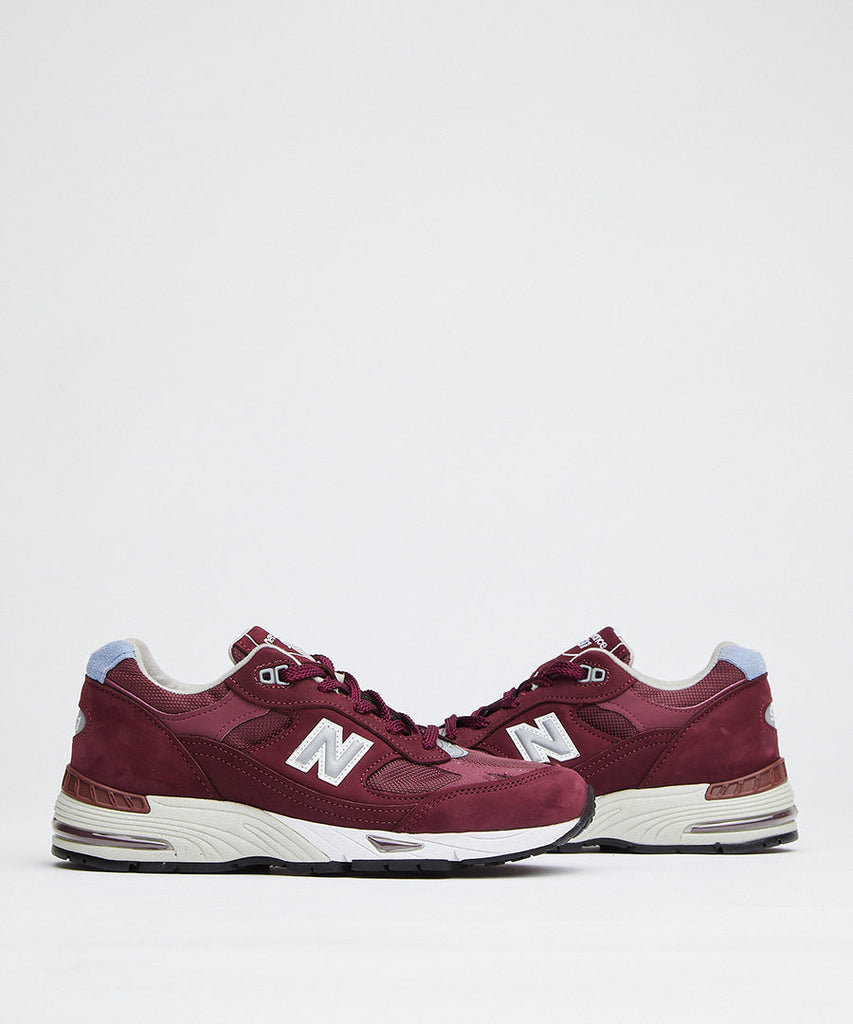 New Balance W991 BBL Burgundy sneakers